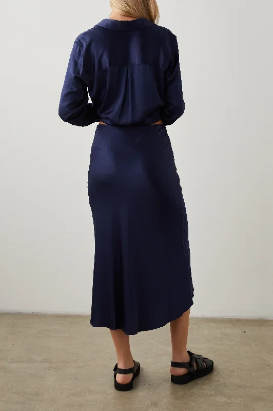 anya-skirt-navy