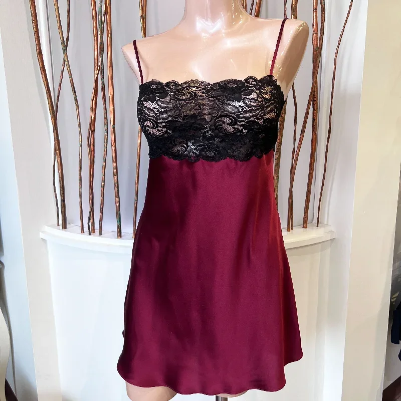 Christine Betty Chemise BIJR3420 Claret/Black