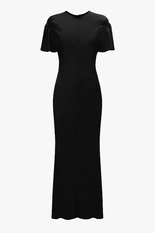 gathered-sleeve-midi-dress-in-black