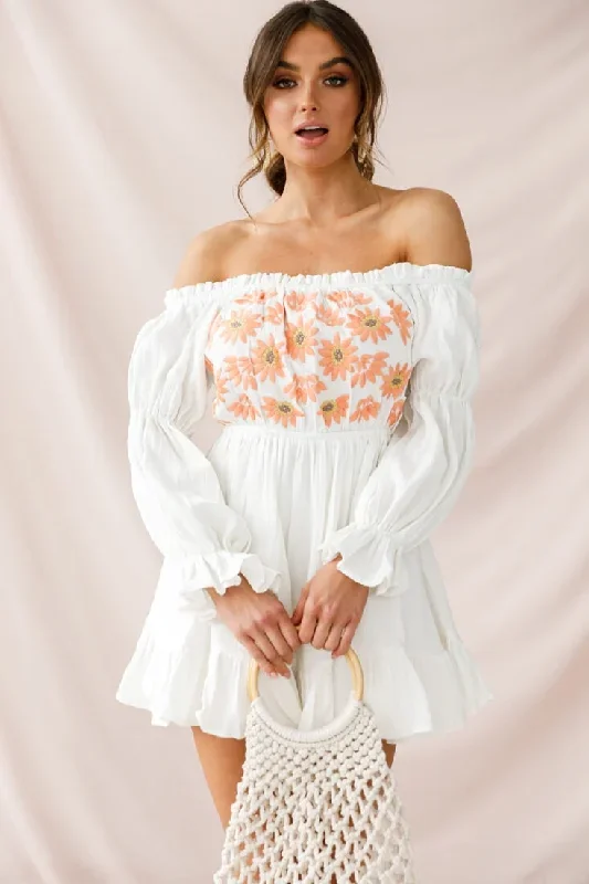 kayla-off-shoulder-daisy-embroidered-dress-white