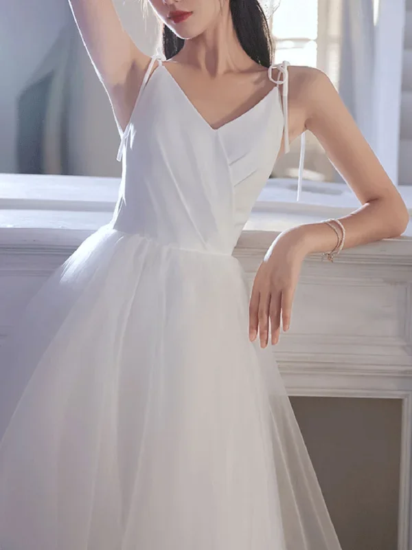 simple-white-v-neck-short-prom-dress-white-homecoming-dress